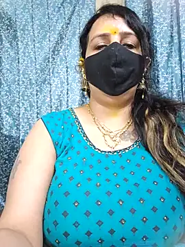 cute-tanvi online show from 01/16/25, 08:43