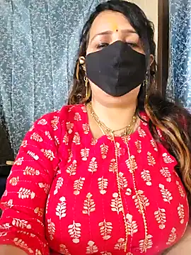 cute-tanvi online show from 01/18/25, 08:52