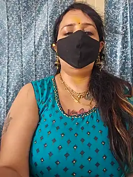 cute-tanvi online show from 01/21/25, 05:05