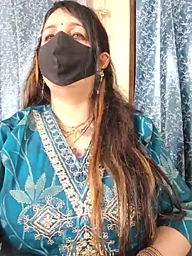 cute-tanvi online show from 01/30/25, 05:09