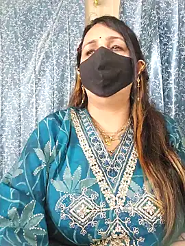 cute-tanvi online show from 01/30/25, 08:43