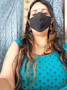 cute-tanvi online show from 02/04/25, 08:13