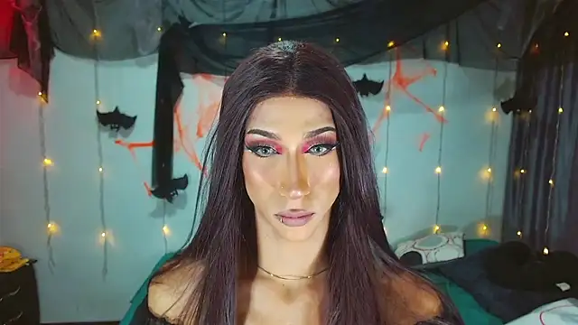 Snapshot of Kenisha_Sweet chatting on 10/18/25, 08:31 Kenisha Sweet online show from 10/18/25, 08:31