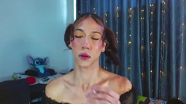 Kenisha Sweet online show from 05/16/26, 06:50