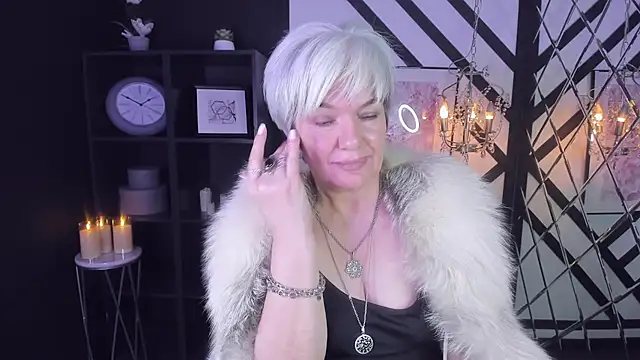 CarmenSoft online show from 12/24/24, 11:55