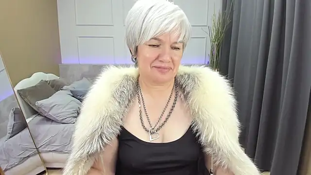 CarmenSoft online show from 12/29/24, 03:00