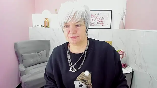 Snapshot of CarmenSoft chatting on 01/07/25, 08:42 CarmenSoft online show from 01/07/25, 08:42