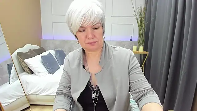 Snapshot of CarmenSoft chatting on 01/25/25, 02:58 CarmenSoft online show from 01/25/25, 02:58