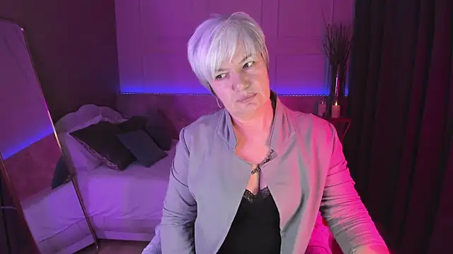 Snapshot of CarmenSoft chatting on 02/11/25, 11:54 CarmenSoft online show from 02/11/25, 11:54