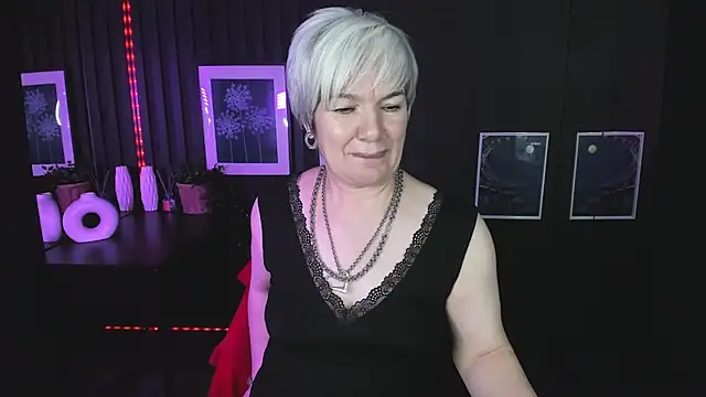 Snapshot of CarmenSoft chatting on 02/16/25, 03:37 CarmenSoft online show from 02/16/25, 03:37