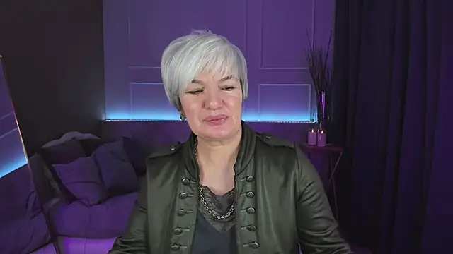 Snapshot of CarmenSoft chatting on 02/23/25, 12:08 CarmenSoft online show from 02/23/25, 12:08