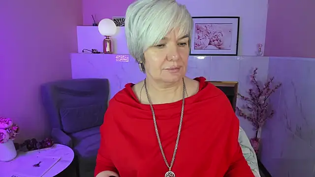 Snapshot of CarmenSoft chatting on 09/12/25, 08:53 CarmenSoft online show from 09/12/25, 08:53