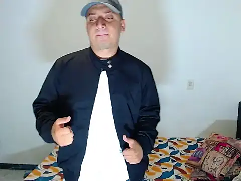 ares sexxx online show from 12/26/24, 09:15