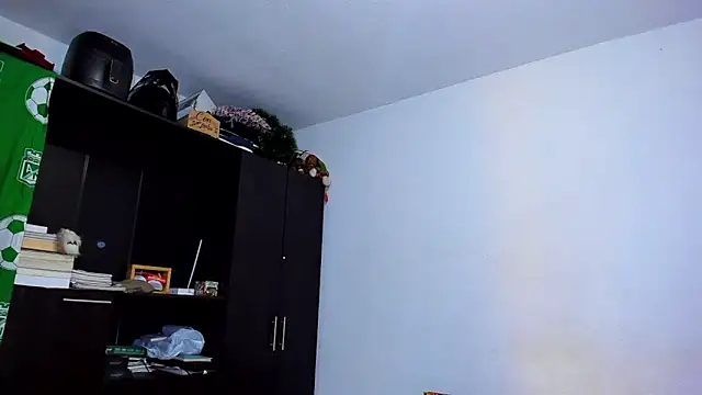 ares sexxx online show from 09/20/25, 08:32