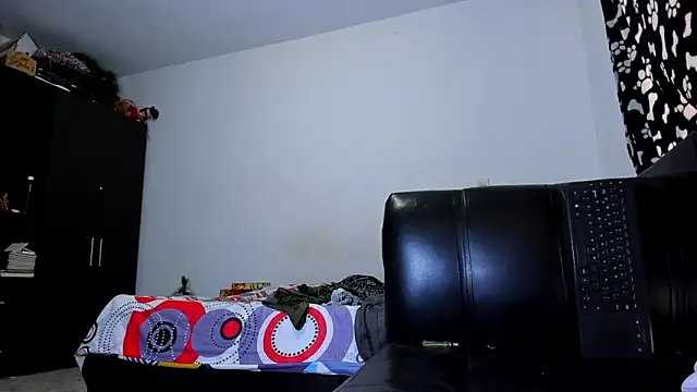 ares sexxx online show from 11/28/25, 01:36