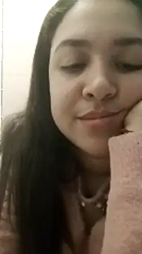 Snapshot of mery_rosse chatting on 01/15/25, 06:08 mery rosse online show from 01/15/25, 06:08