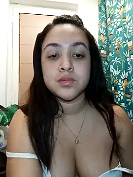 Snapshot of mery_rosse chatting on 01/18/25, 07:37 mery rosse online show from 01/18/25, 07:37