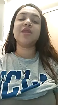 Snapshot of mery_rosse chatting on 01/19/25, 10:49 mery rosse online show from 01/19/25, 10:49