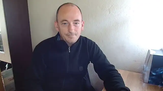 Johan   Barker online show from 10/09/25, 11:08