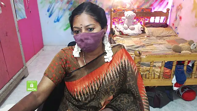 Snapshot of Novapol chatting on 11/23/25, 06:13 Novapol online show from 11/23/25, 06:13