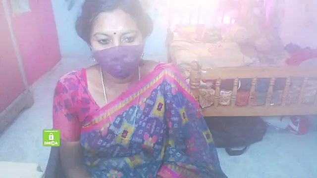 Snapshot of Novapol chatting on 12/03/25, 05:55 Novapol online show from 12/03/25, 05:55