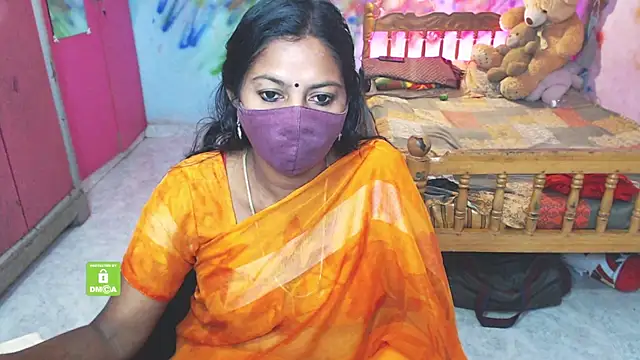 Snapshot of Novapol chatting on 12/05/25, 05:49 Novapol online show from 12/05/25, 05:49