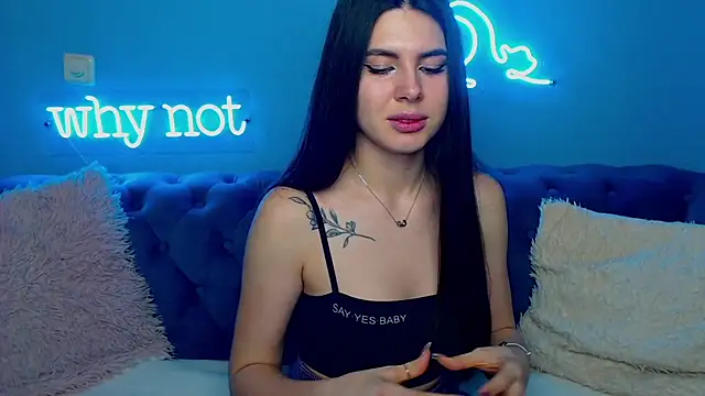 ViollinaLove online show from 01/14/25, 11:42