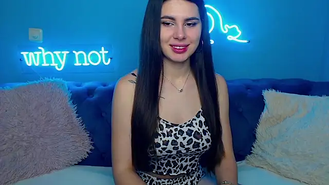 ViollinaLove online show from 01/18/25, 05:41