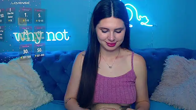 Snapshot of ViollinaLove chatting on 06/05/26, 06:52 ViollinaLove online show from 06/05/26, 06:52