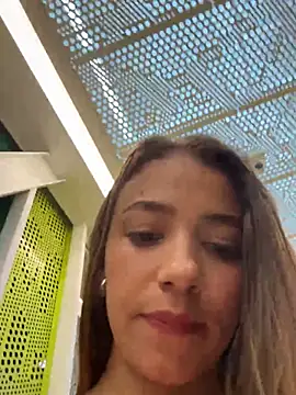 Snapshot of Hall_16 chatting on 02/13/25, 11:26 Hall 16 online show from 02/13/25, 11:26