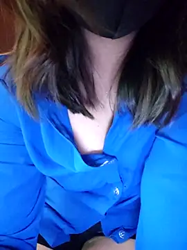 Snapshot of Tasty_Melody chatting on 10/09/25, 05:55 Tasty Melody online show from 10/09/25, 05:55