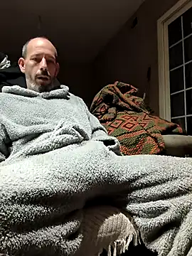 207RCCam online show from 11/30/25, 06:28