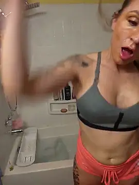 MaddisonX online show from 05/14/26, 07:04