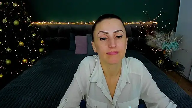 Rebecca Diamond online show from 01/13/25, 09:52