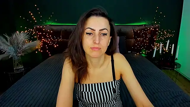 Rebecca Diamond online show from 02/18/26, 06:20