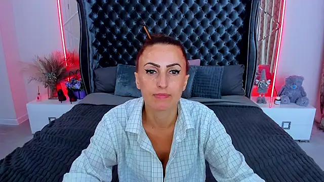 Rebecca Diamond online show from 07/10/26, 11:57