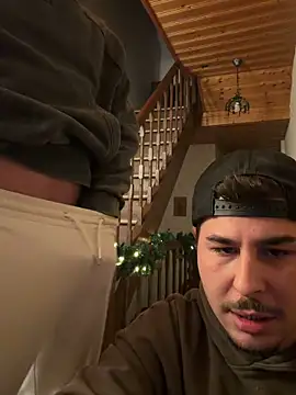 Snapshot of MvM58955050 chatting on 12/18/25, 08:48 MvM58955050 online show from 12/18/25, 08:48