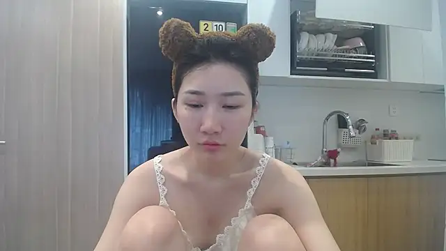 Asiagirll online show from 05/18/26, 03:24