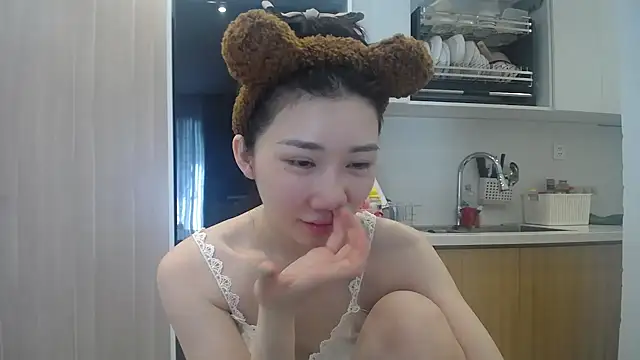 Asiagirll online show from 06/08/26, 01:50