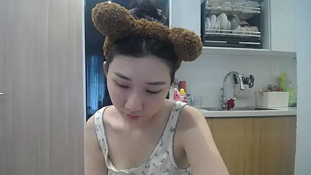 Asiagirll online show from 06/11/26, 02:53
