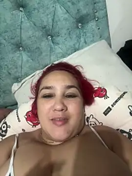Snapshot of Eva_MilfF chatting on 02/01/26, 03:38 Eva MilfF online show from 02/01/26, 03:38