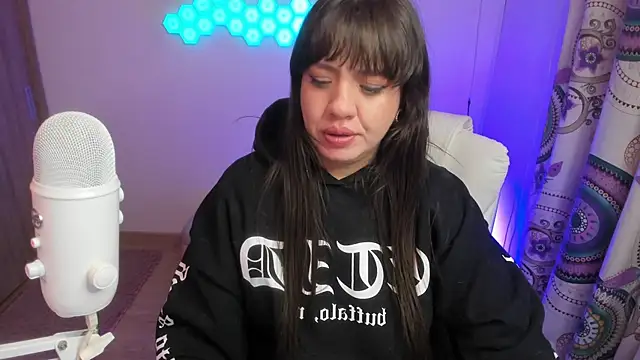 sophia grants online show from 10/15/25, 07:19