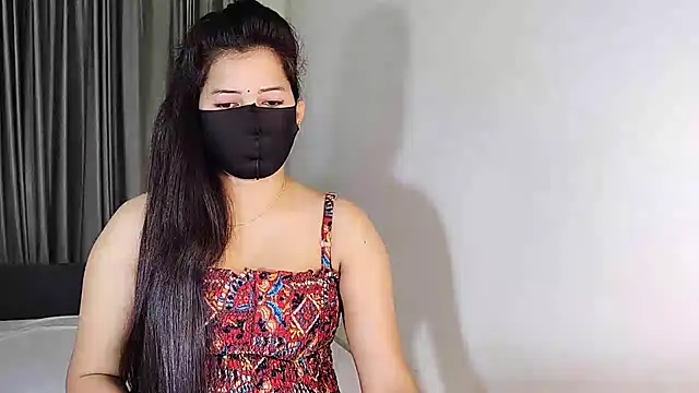 Snapshot of YourLovelyQueen chatting on 12/27/24, 03:09 YourLovelyQueen online show from 12/27/24, 03:09