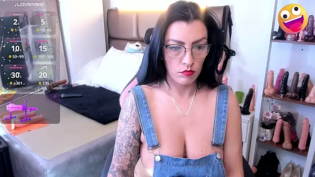 janette rider online show from 02/11/25, 03:08