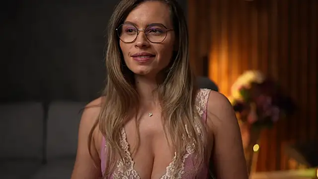 BrandyWhite online show from 12/05/24, 10:01