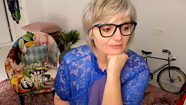 Milf-Ella online show from 01/31/25, 11:35