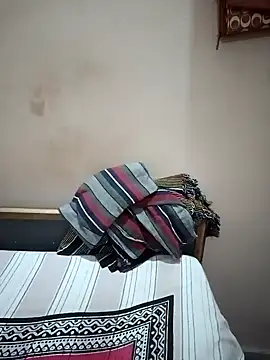 Sweet-Berry online show from 12/31/24, 05:40