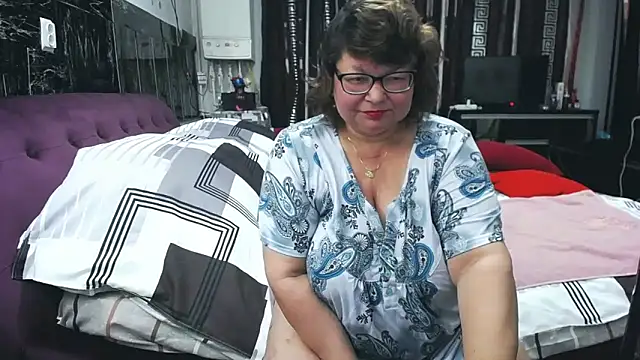 SweetMommaX online show from 06/09/26, 01:45