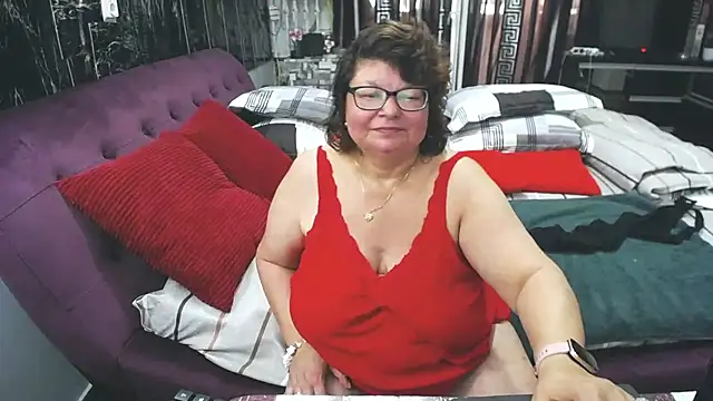 SweetMommaX online show from 06/15/26, 01:57