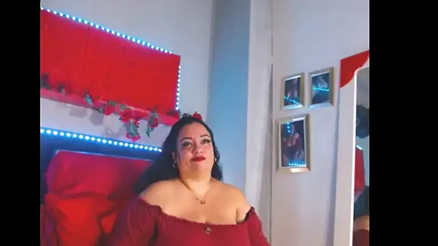 -helen online show from 12/20/24, 02:41
